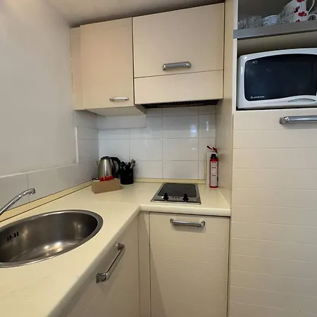 Apartman A079 Confortable Sur Carnot -1