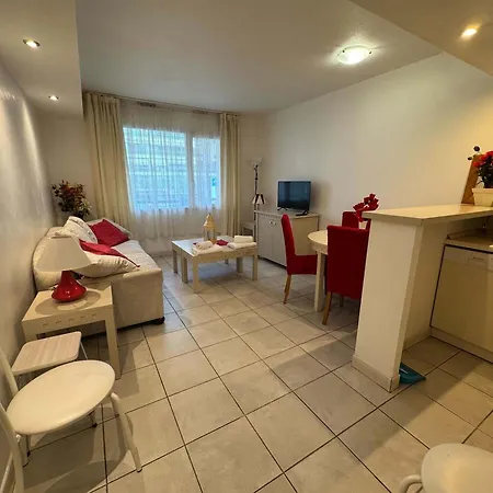 A079 Confortable Sur Carnot -1 Apartment Cannes